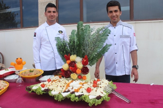 Karpuzdan Gemi Portakaldan Ördek Yaptılar