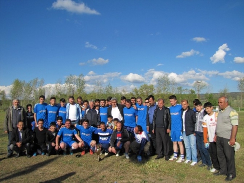 Şampiyon Hisarcık Belediyespor 1. Amatör Küme'ye Yükseldi