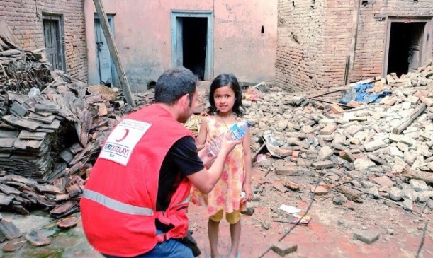 Türk Kızılayı'nın Nepal'e Yardımları Devam Ediyor