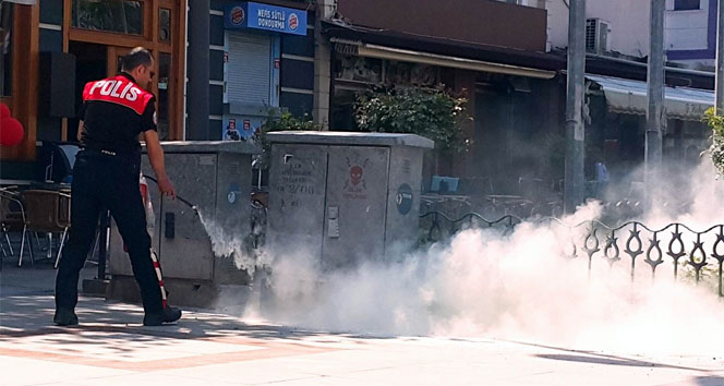 Polis itfaiyeden önce yangını söndürdü!