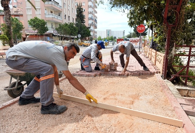 Soğuksu'da Yol Ve Kaldırımlar Yenileniyor