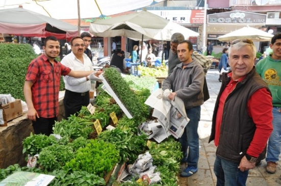 Ödemiş'te Sebze Dikim Zamanı