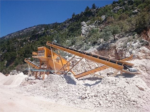 Büyükşehir Belediyesi Ekipleri Manavgat'ta Asfalt Çalışmalarına Başladı