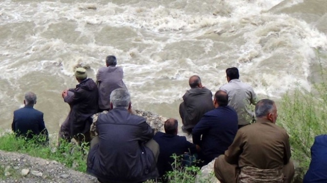 Zap Suyunda Kaybolan Beş Kişinin Cesedine Ulaşıldı