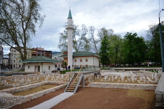 Saraybosna'daki Tarihi Müslüman Mezarlığı Gün Yüzüne Çıktı