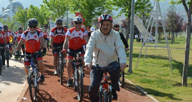 Bakan Müezzinoğlu ‘Temiz havayı teneffüs etmeliyiz’!