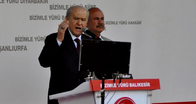 Bahçeli'den Davutoğlu'na  Mersin cevabı!