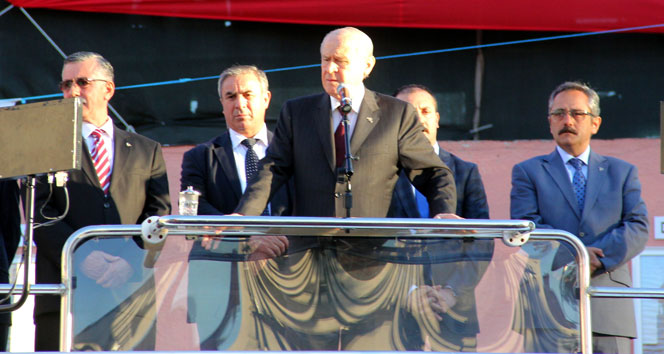 Bahçeli 'Görüp ibret alın'!