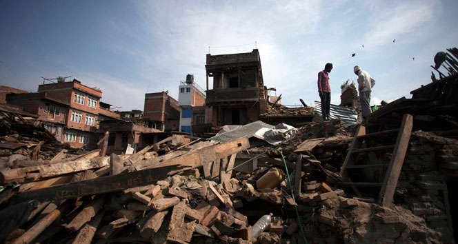 Nepal’deki ikinci depremin bilançosu ağırlaşıyor!