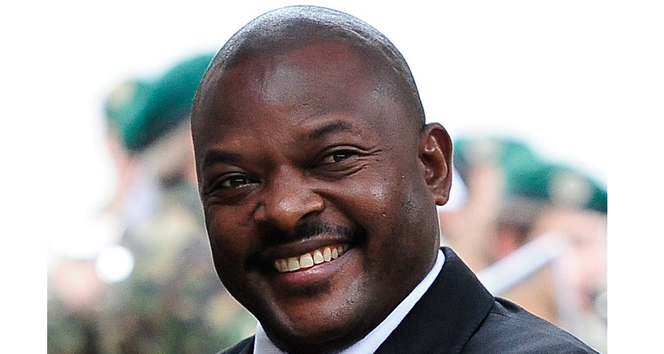 Burundi'de Devlet Başkanı Nkurunziza ortaya çıktı!