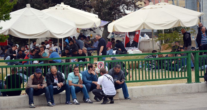 Bursa’da otomotiv işçilerinin eylemi devam ediyor!