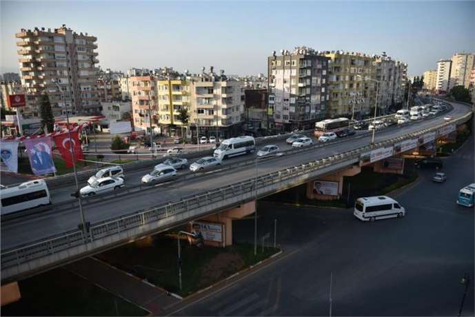 Tulumba Kavşağı’ndaki Trafik Çilesine Alternatif Yol Açıldı