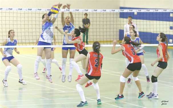 Voleybolcular Tarsus'ta buluştu