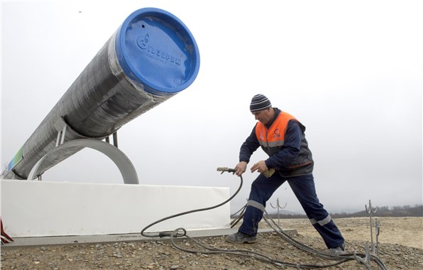 Gazprom Kuzey Akım-2 için ciddi risk yok