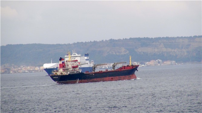 Çanakkale Boğazı’ndan Rus askerî kargo gemisi geçti