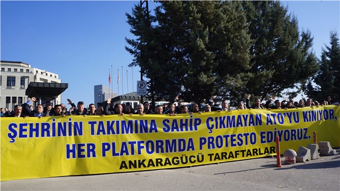 Ankaragücü taraftarlarından 'marka' protestosu