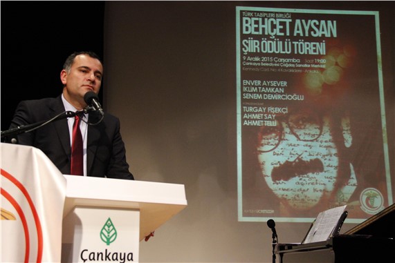 Behçet Aysan şiir ödülü Alper Meşe'nin