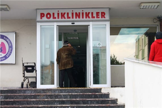 Sağlık sendikaları tepkili Genel Sekreter'in canı kıymetli, hekimlerin ucuz mu?