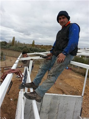 Çatı oluk ustası, doğum gününde çatıdan düşerek hayatını kaybetti