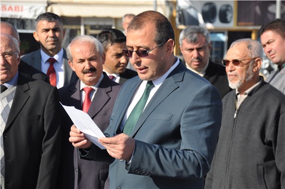 Kadirli’den yardım TIR'ları Bayırbucak Türkmenleri için yola çıktı