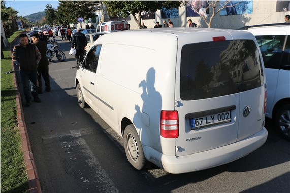 Ereğli'de trafik kazası 1 polis yaralı