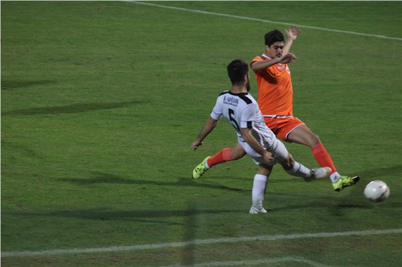 Adanaspor 2 - Nazilli Belediyespor: 1