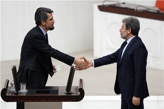 HDP’li Paylan’dan 'Meclis, Hristiyan aleminin Noel bayramını kutlamadı' sitemi