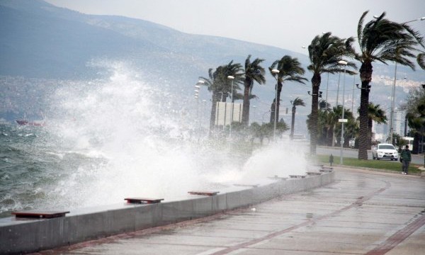 Batı ve Doğu Akdeniz’e Kuvvetli Fırtına Uyarısı