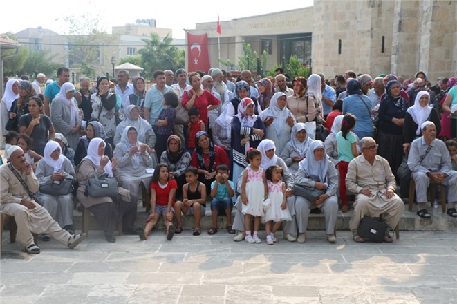 Tarsus'tan Kutsal Topraklara Uğurlandılar, Hacı Adayları Dualar İle Yolcu Edildi