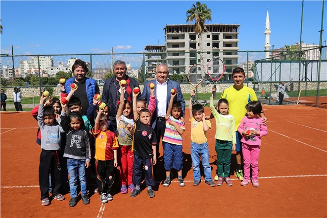 Erdemli Belediyesinden Spora Dev Hizmet