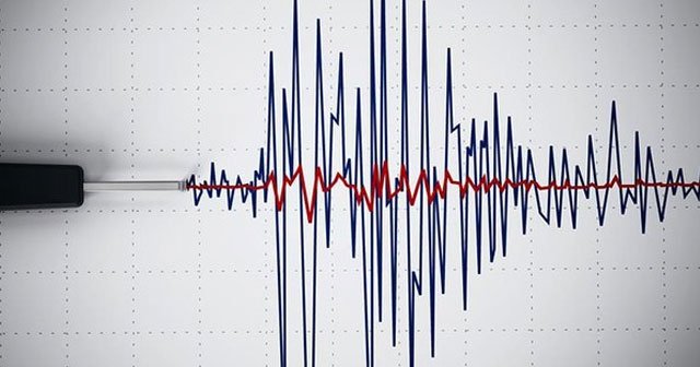 Van'da Deprem!!