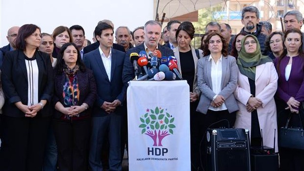 Bakan Özhaseki'den HDP Yorumu