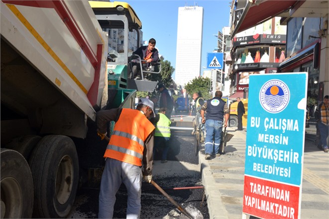 KENTSEL TASARIMIN İLK ASFALTI DÖKÜLDÜ