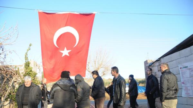 Şehit Polisin Haberi Baba Evini Yasa Boğdu