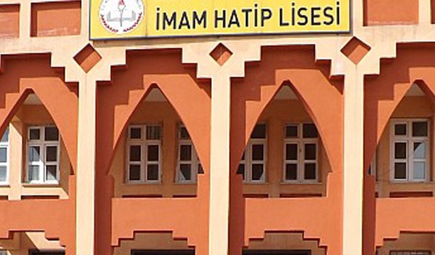 Danıştay Valiliklerin İmam Hatip Lisesi Açma ve Okul İsmi Değiştirme Yetkisini İptal Etti