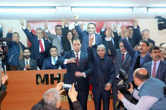 MERSİN MHP İL BAŞKANI KURMAYLARINI BELİRLEDİ