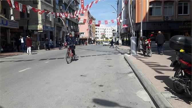 Ana Cadde Üzerinde Araçlara 15 Dakika İzin, Uymayanların Araçları Çekilecek