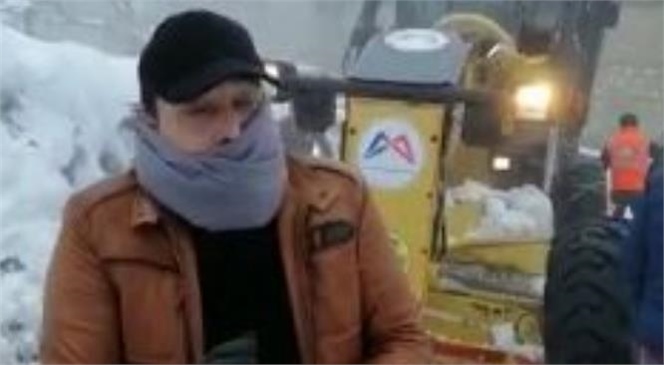 Mersin Büyükşehir Ekipleri, Kar’da Mahsur Kalan Vatandaşların Yardımına Koşuyor