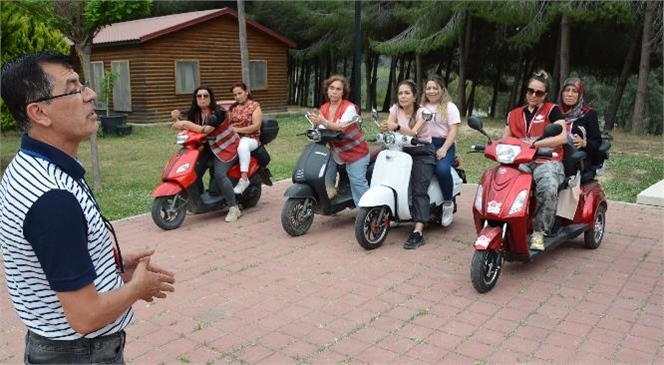 Büyükşehir Tarsus Gençlik Kampı Sosyal Aktivitelerin Merkezi Olmaya Devam Ediyor, Tarsuslu Motorlu Kadınlar Kulübü, İlk Etkinliğini Gençlik Kampı’nda Gerçekleştirdi