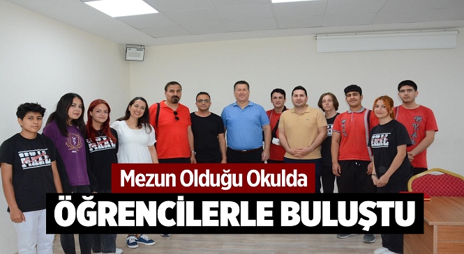 Tarsus Mustafa Kemal Anadolu Lisesi’nde, Mezunların Okuyan Öğrencilere Deneyimlerini Anlattıkları “Kariyer Günleri” Devam Ediyor