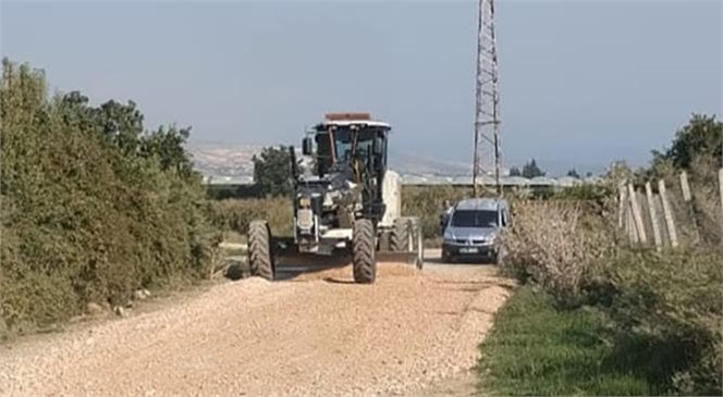 TARSUS BELEDİYESİ, 13 KÖYDE YOL BAKIM ÇALIŞMALARINA DEVAM EDİYOR