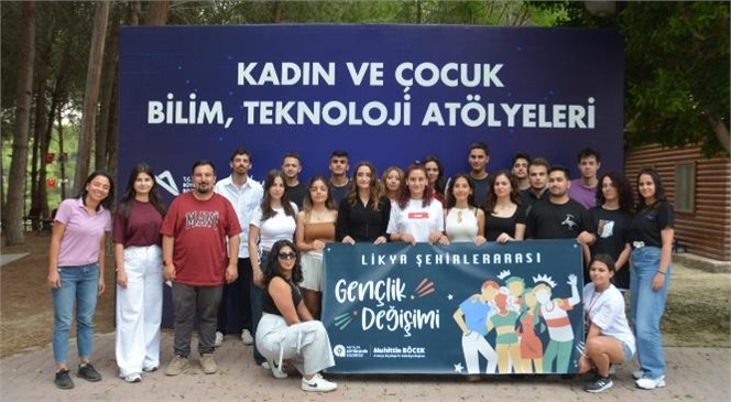 ANTALYA’DAN GELEN ÜNİVERSİTE ÖĞRENCİLERİ TARSUS’TA BÜYÜKŞEHİR’İN KONUĞU OLDU