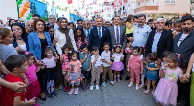 BAŞKAN SEÇER, TOROSLAR BELEDİYESİ’NİN ‘OSMANİYE MAHALLESİ GÜNDÜZ BAKIMEVİ’NİN AÇILIŞINA KATILDI