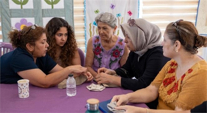 BÜYÜKŞEHİR’İN DOKUMA KURSLARINDA UNUTULMAYA YÜZ TUTMUŞ BİR KÜLTÜR YENİDEN CANLANIYOR