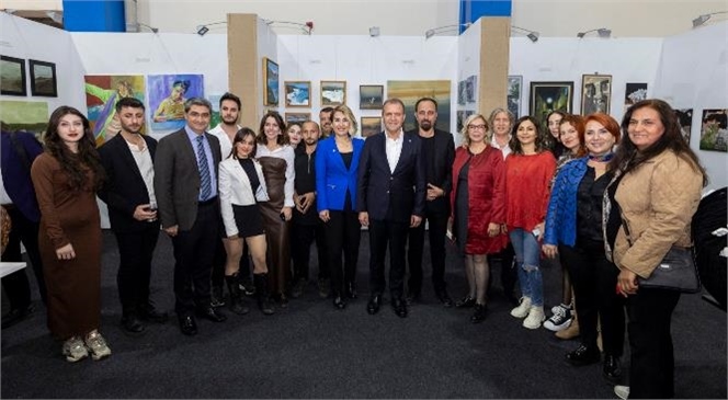 BAŞKAN SEÇER, ‘MERSİN ÇAĞDAŞ SANAT FUARI’NIN AÇILIŞINA KATILDI