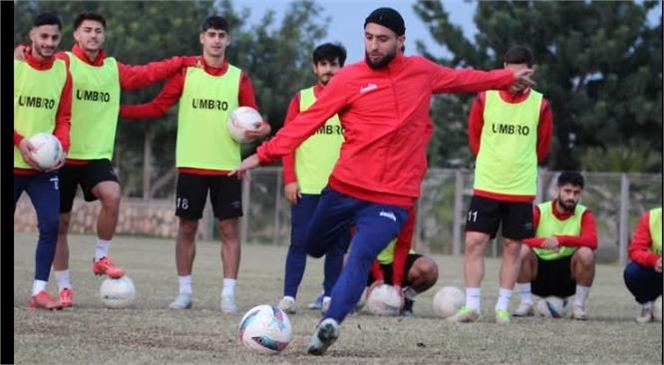 MERSİN İDMANYURDU, ÇİMENTAŞ ELAZIĞSPOR'U AĞIRLIYOR