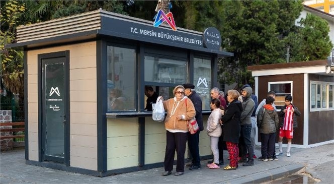 GEÇİM SIKINTISINA KARŞI DAYANIŞMA SOFRASI: MAHALLE MUTFAKLARI