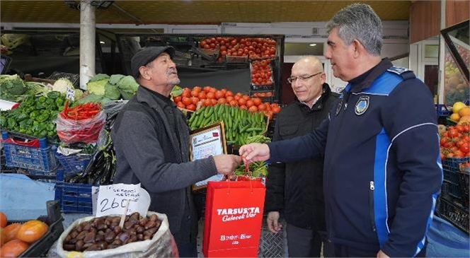 TARSUS BELEDİYESİ’NDEN ESNAFA DESTEK: RUHSATLAR TESLİM EDİLDİ