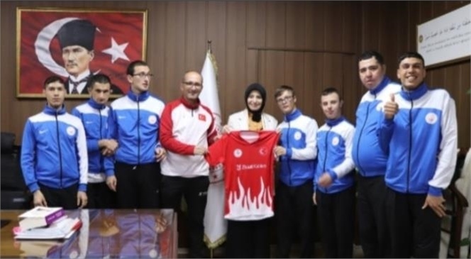 MERSİNLİ ÖZEL SPORCULARIMIZ, TÜRKİYE ŞAMPİYONASI'NDA PARLADI