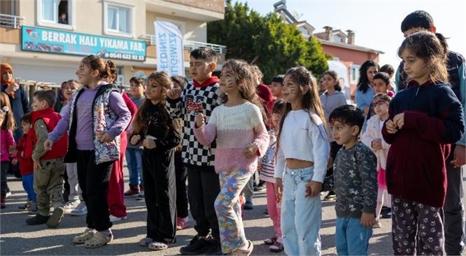 ÇOCUKLAR, BÜYÜKŞEHİR’LE KEYİFLİ BİR GÜN GEÇİRİRKEN GÜZEL ANILAR BİRİKTİRDİ